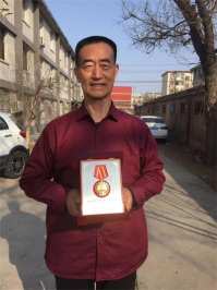 人民新闻网官网特别报道 银针映丹心：国医大师王庆祥的五十载济世之路