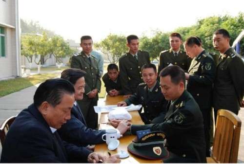 喜迎2026全国两会特别报道：潮汕中医世家传人---郑国枢