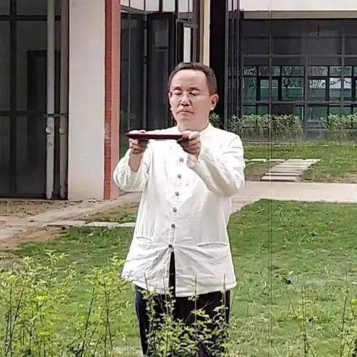 金土皓作词、作曲 : 热爱共产党