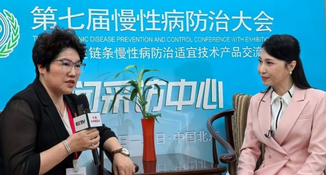 时代脊梁-中国杰出代表人物—罗鸣