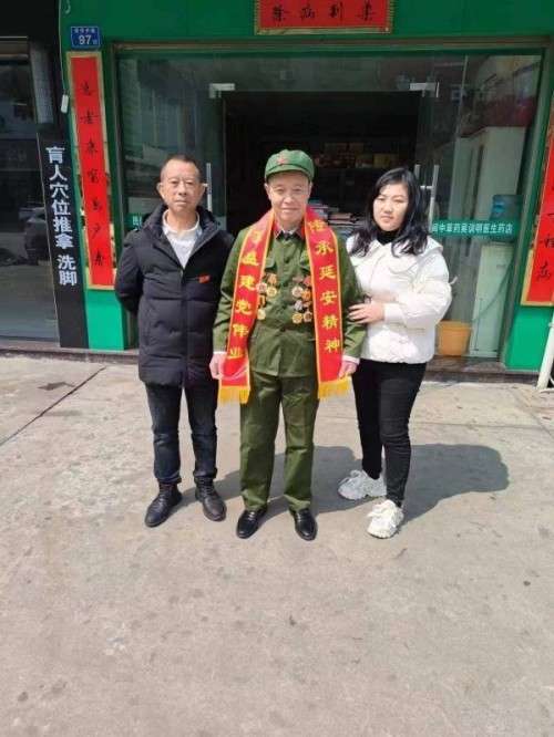 【礼赞八一建军节特别报道】 国宝级中医——吴训明