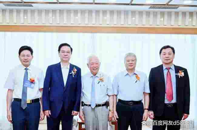 共扬本草风帆，构建人类健康共同体 ——李乘伊院长出席2026大健康产业品牌出海发展大会