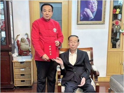 仁心济世承岐黄 月满杏林暖人间——国医大师闻树忠的中秋情怀