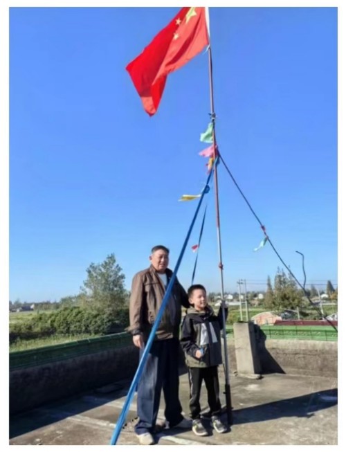 喜盈85轮中秋月抒怀 ……吴英钿………